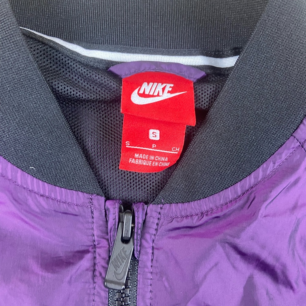 Women’s Nike Purple Full Zip Track Jacket Size S - Picture 3 of 3